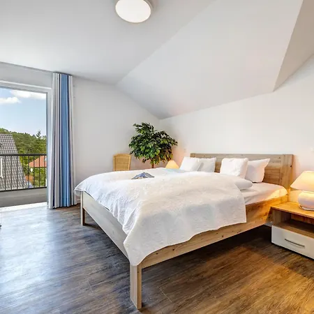 Bernsteinquartier Bq 0446 *